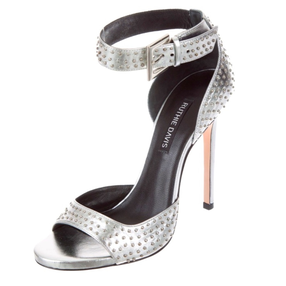 NIB RUTHIE DAVIS Black Christina Platform Heels